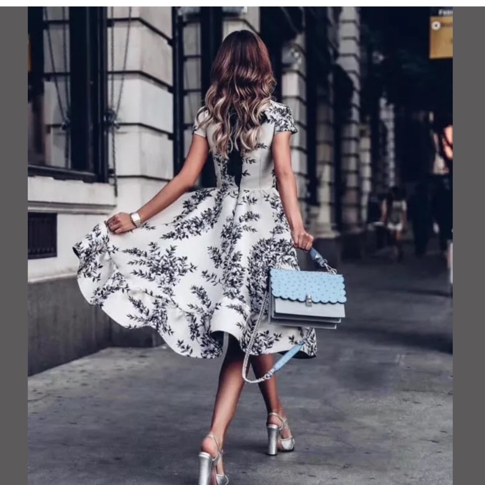 NWT Brocade Floral Print Cap Sleeve Midi Dress M L
